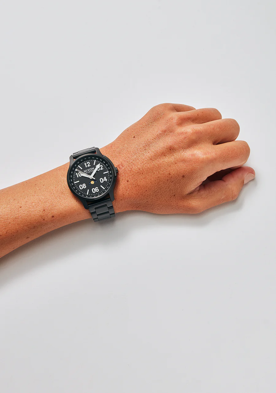 Ascender - Black / Lum - Image 5