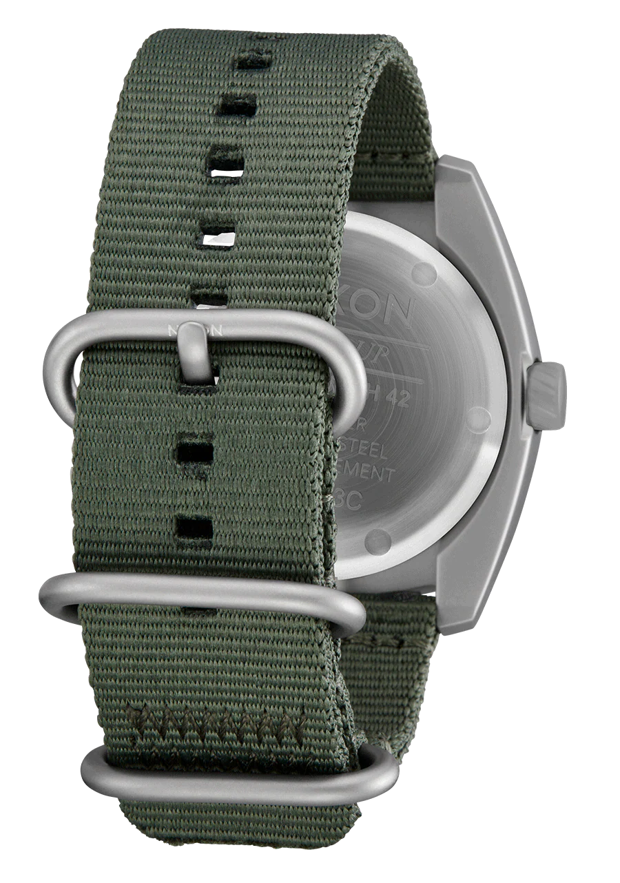 Clutch 42 - Matte Silver / Thyme - Image 4