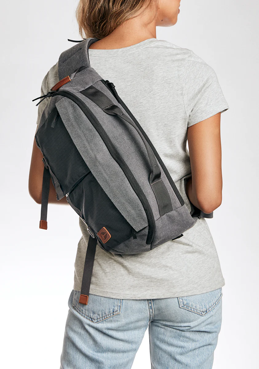 Hatch Bag - Black - Image 8