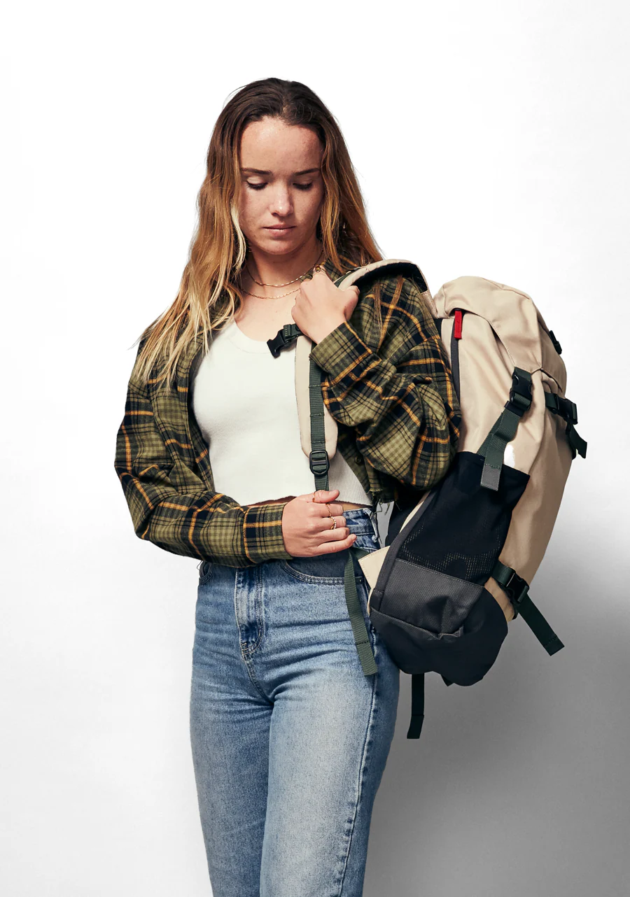 Landlock Backpack IV - Oat Milk - Image 9