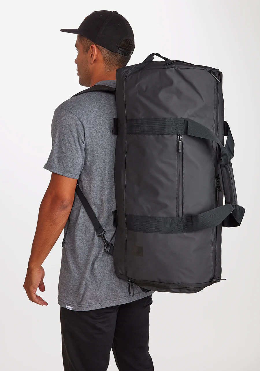 Pipes 45L Duffle - All Black - Image 7